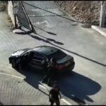 מחריד: האם סירבה לממן סמים – ילדיה חטפו אותה באלימות | צפו
