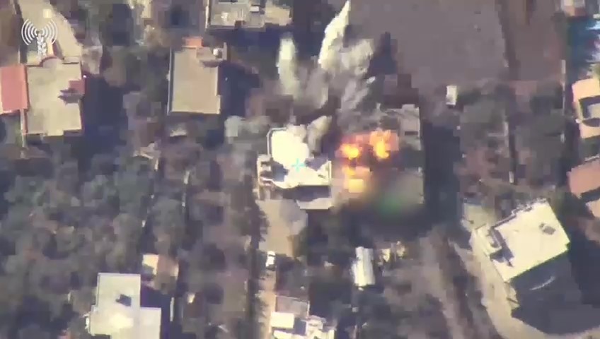 סדרת תקיפות נגד מתחמים ומבנים צבאיים של חיזבאללה | תיעוד