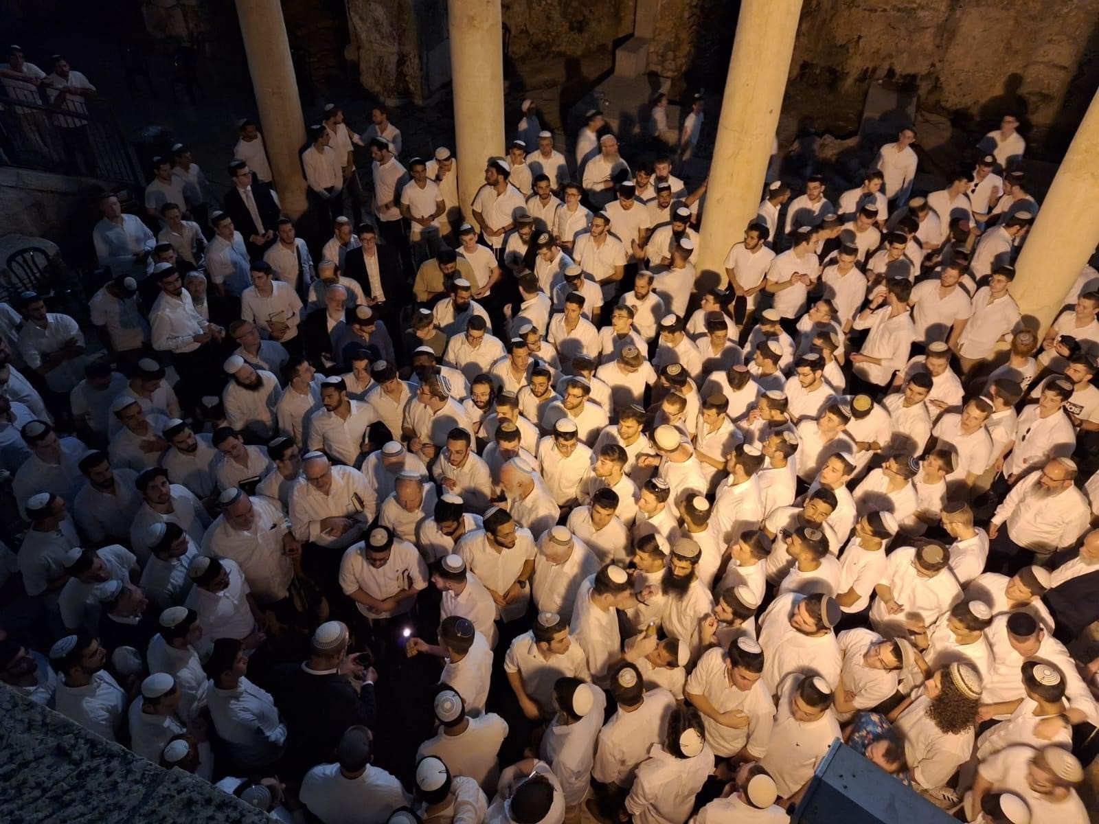 "אש יוקדת בכל החזיתות": סיפורה של ישיבת קריית שמונה