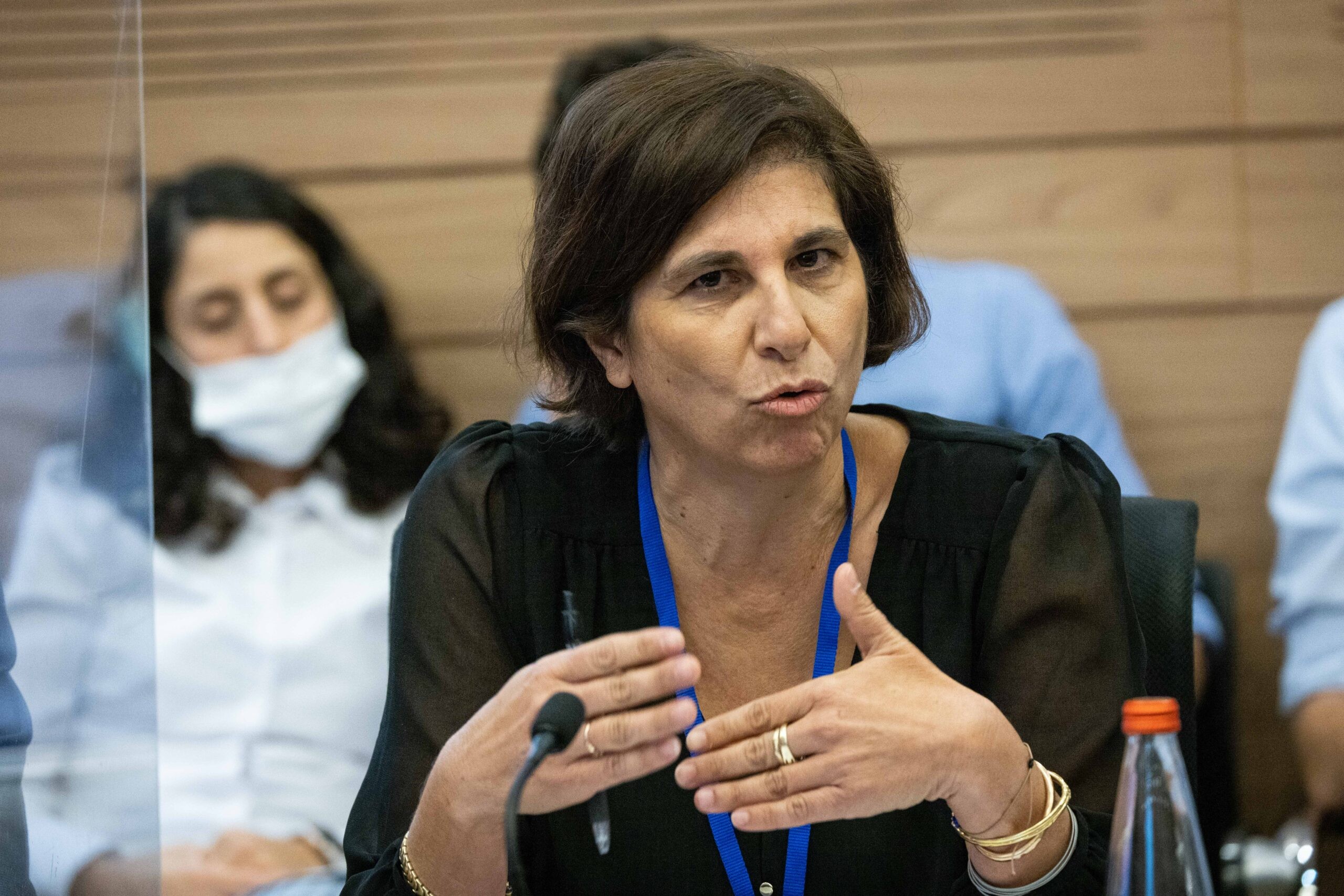 רשות התחרות: שימוע לפני אישום לסמנכ"ל מכירות בשסטוביץ'
