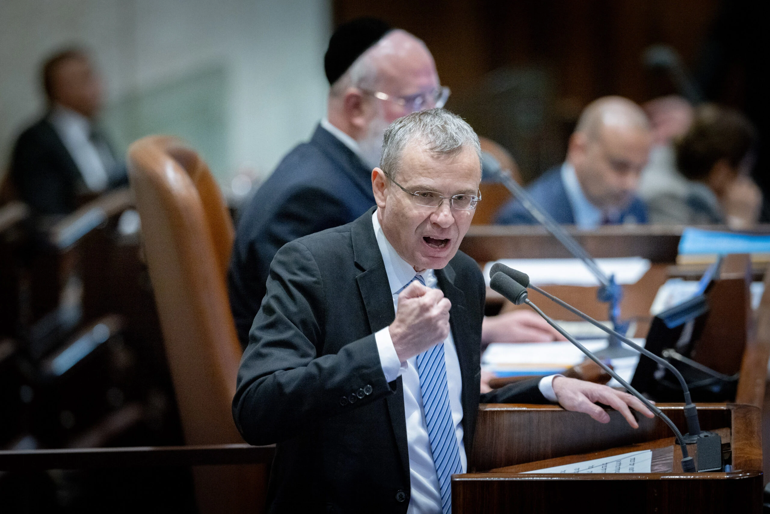 שר המשפטים השיב לדרישת בג"ץ: "העותרות חוששות מחקר האמת"