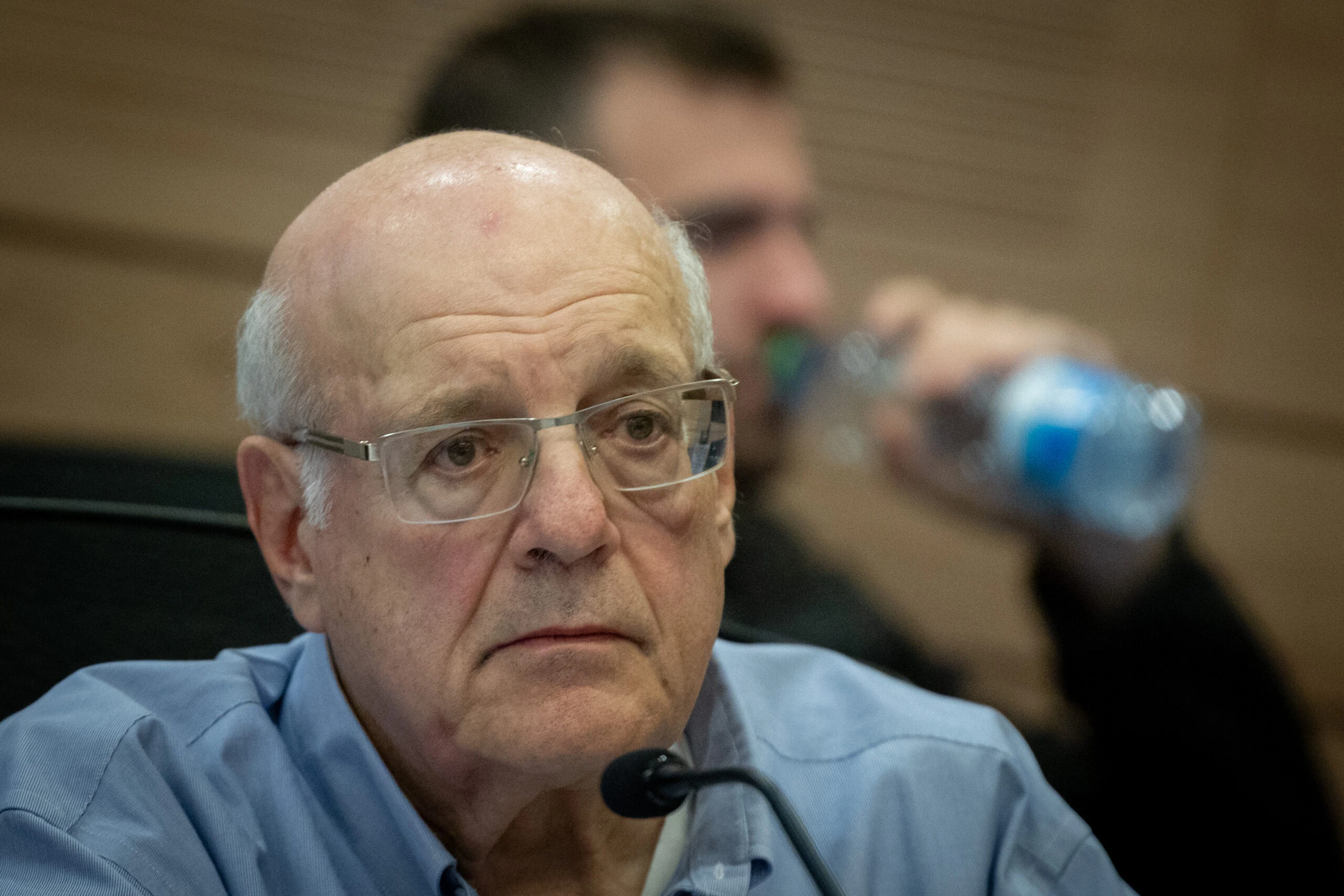 בדיון בכנסת: שופט העליון לשעבר איים על הח"כים מהימין | צפו
