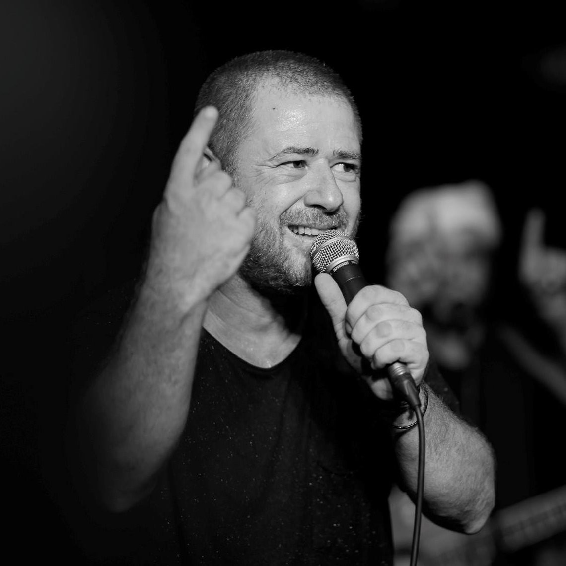 מייסד להקת שוטי הנבואה הלך לעולמו בתאונת אופנוע טראגית