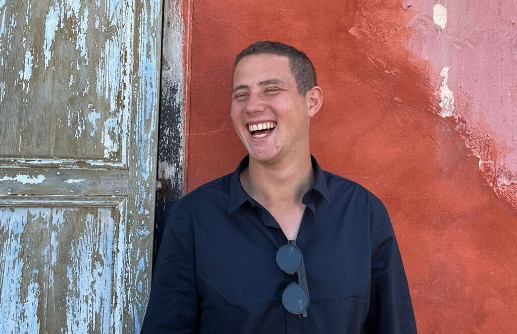 עומר עלה לבדו לישראל כדי להתגייס, ונחטף מהטנק הבוער ב-7.10