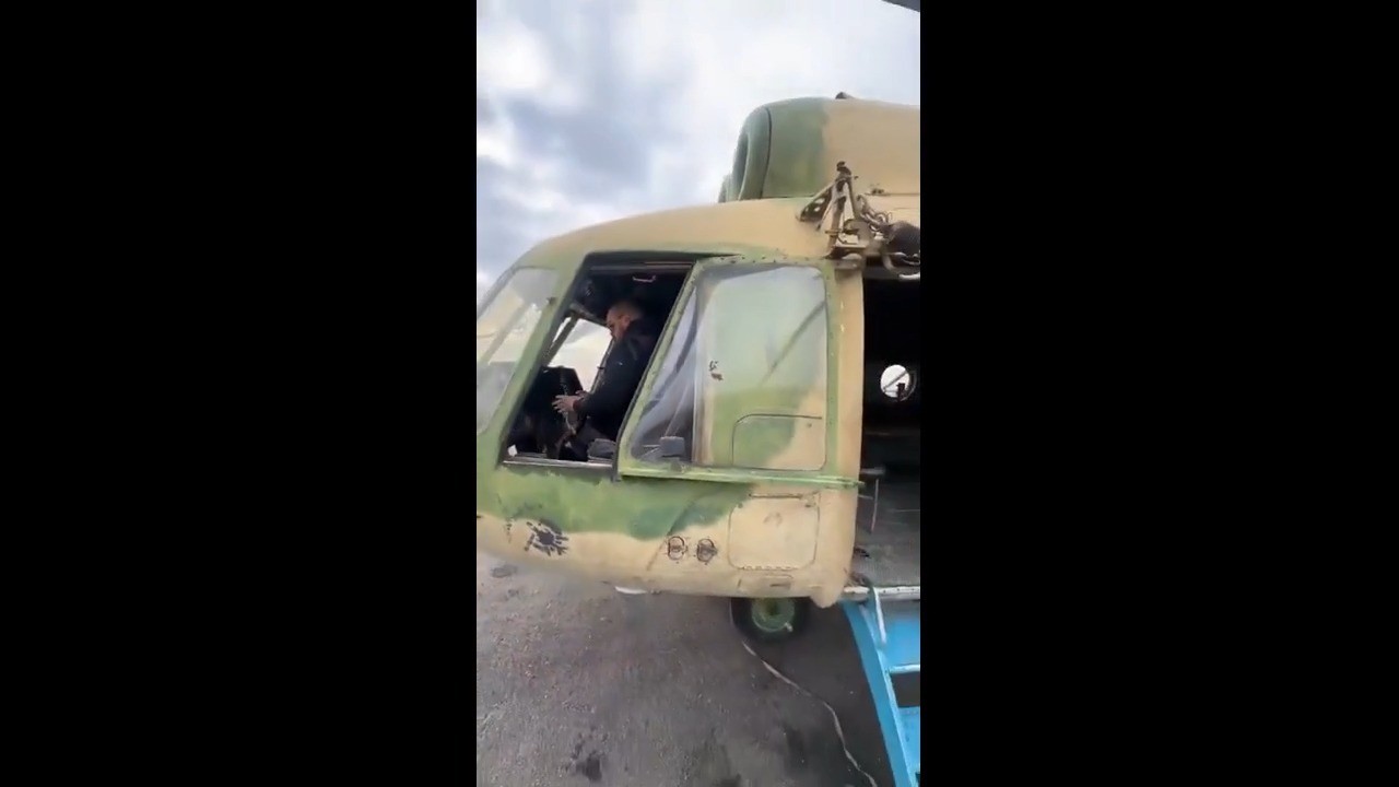 כיצד להטיס מטוס? המורדים הסורים נכנסו לבדוק ביוטיוב | צפו