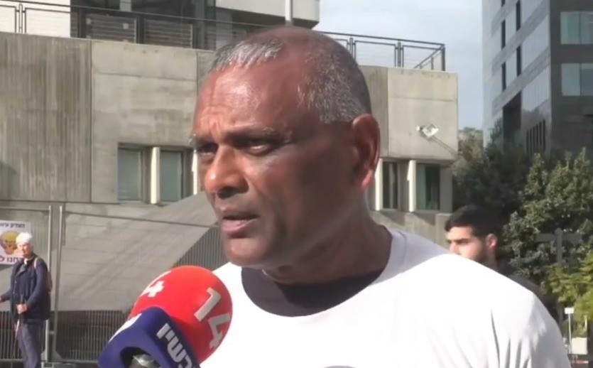 "הצדק עיוור - אנחנו לא": קולות תומכי נתניהו מחוץ לבית המשפט