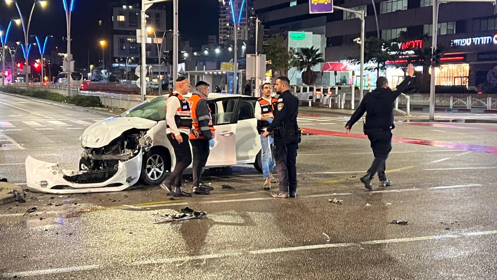 תאונה קטלנית באשדוד: בת 18 נהרגה, צעירה נוספת נפצעה קשה
