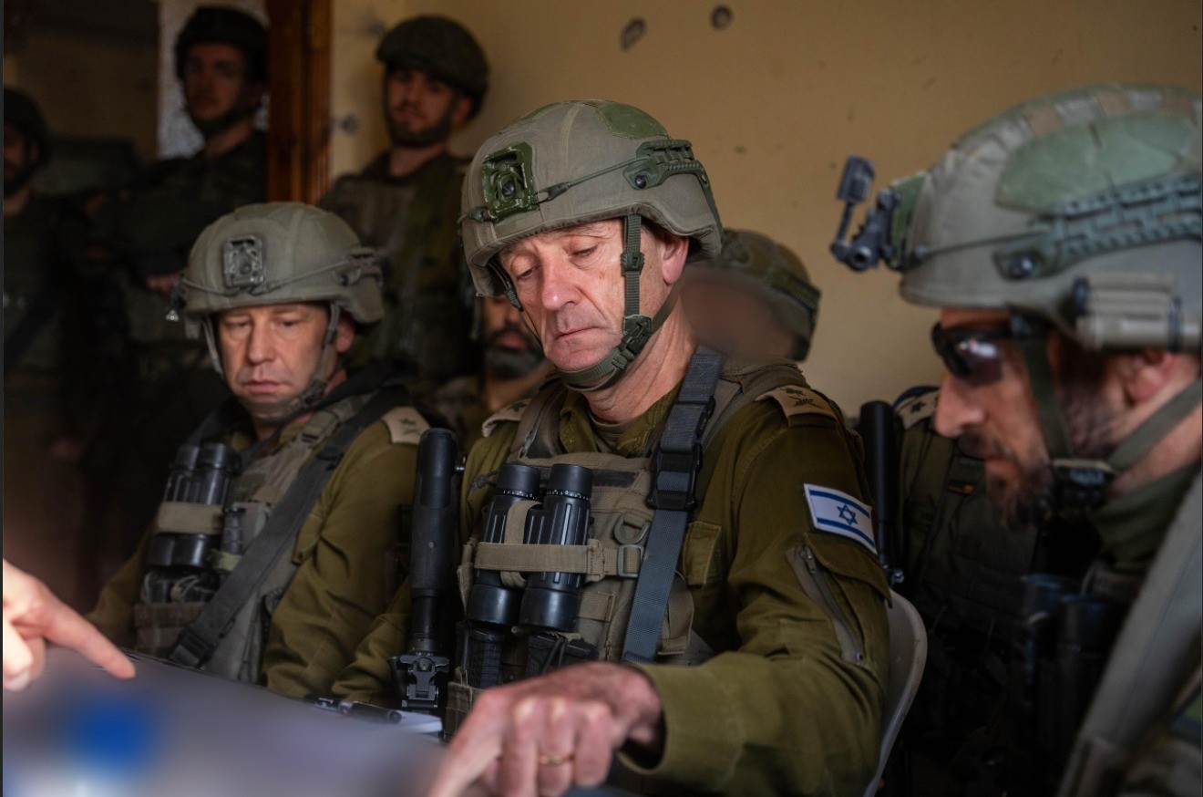 הרמטכ"ל ברפיח: "לוחצים את חמאס כדי שנוכל להחזיר מאה חטופים"