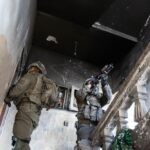 מחבלי חמאס מטמינים מטענים סביב בית החולים בג'באליה | צפו