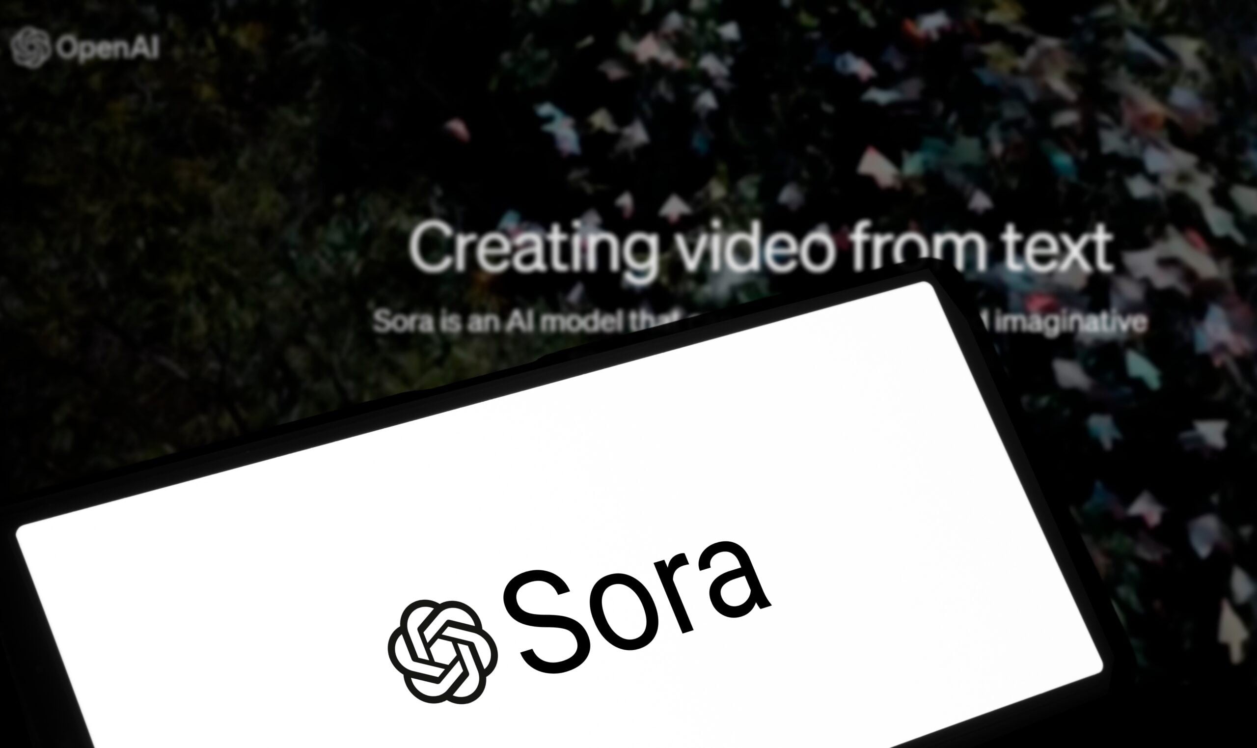 העתיד של הבינה המלאכותית: OpenAI משיקה את "Sora"