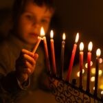 ראש חודש כסליו – מותר ליפול, אפשר לקום