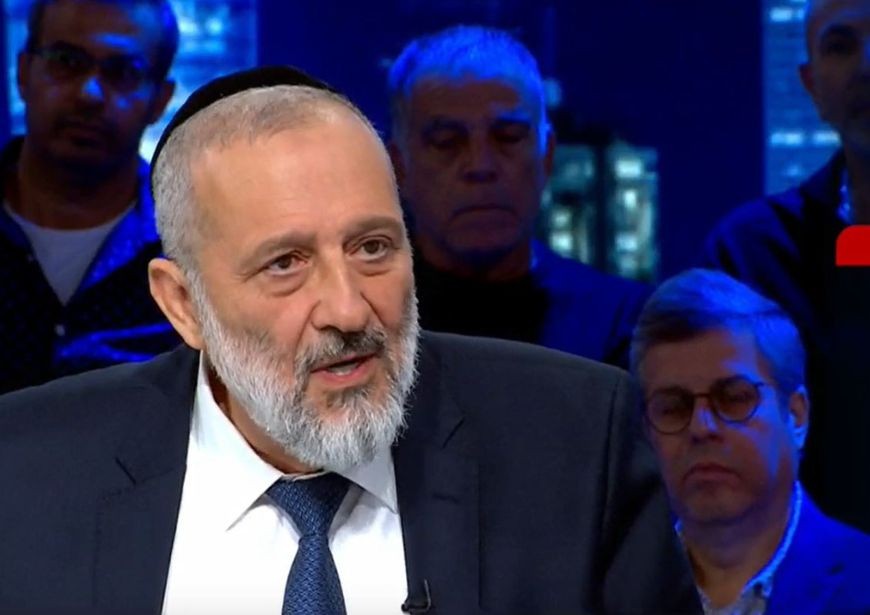 דרעי: אם איראן לא יורדת מהנשק הגרעיני "נצטרך להתמודד איתם"