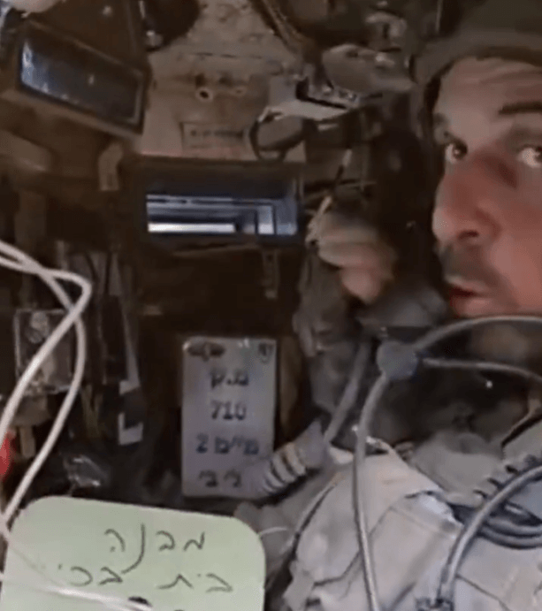 התיעוד המצמרר של מושיקו רוזנוולד הי"ד מלפני שנה ברצועת עזה