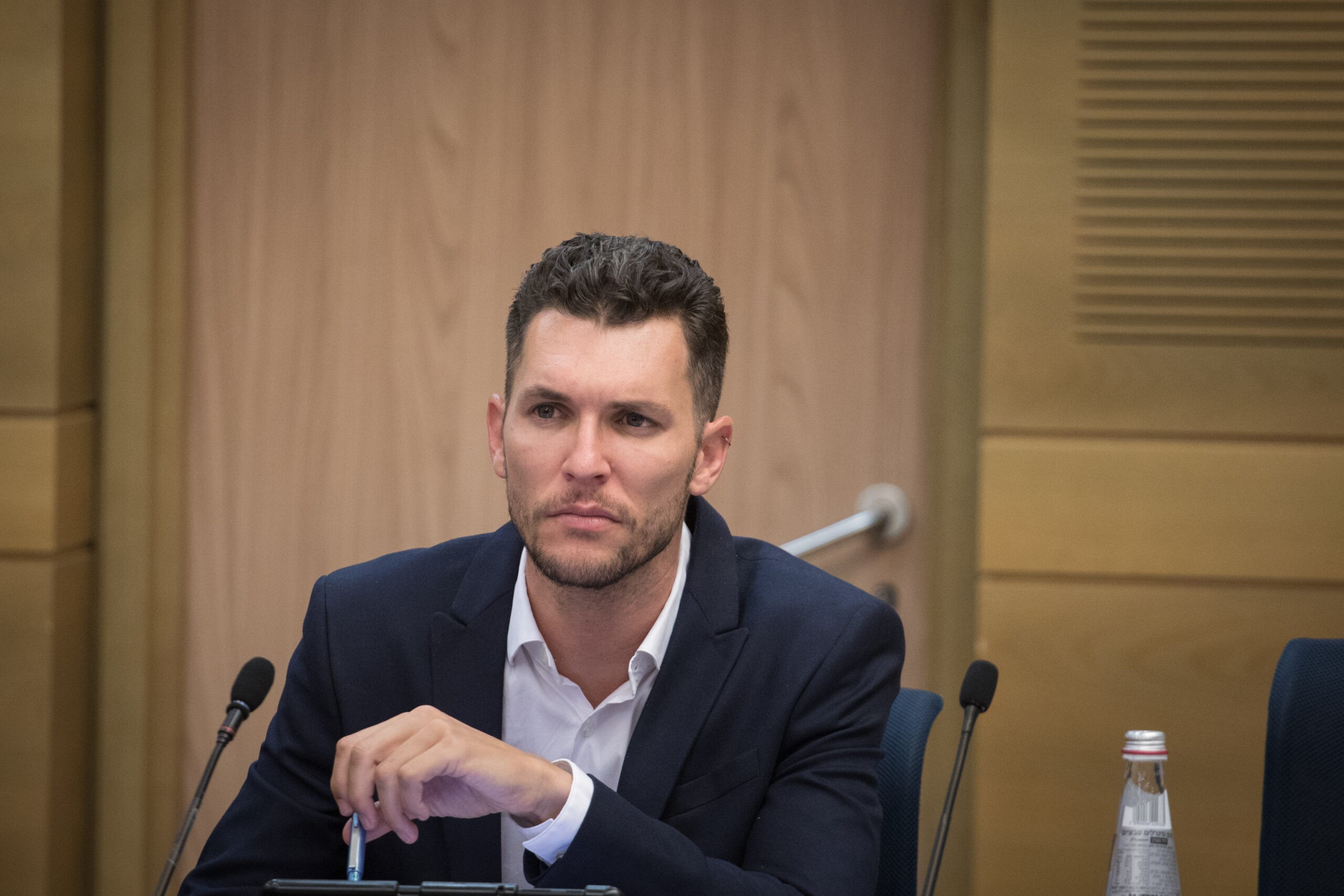 עידן רול תומך בקידום פשרת לוין-סער: פשרה עדיפה ממלחמת אחים