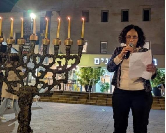 עיריית רעננה אירחה באתר "יד לבנים" הדלקה עם רבה רפורמית