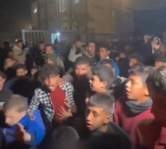 המחבלים הבאים: ילדי עזה חוגגים את העסקה וקוראים לרצח יהודים