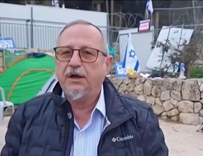 זעקת האב השכול: "לו בג"ץ היו חרדים לביטחון כמו לסדר באולם"