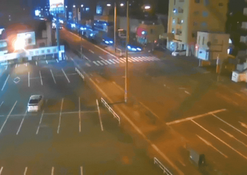 רעידת אדמה בעוצמה 6.9 הכתה בדרום יפן, אזהרת צונאמי פורסמה