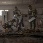 גורם מדיני תוקף את רונן בר על אחריותו למחדל השבעה באוקטובר