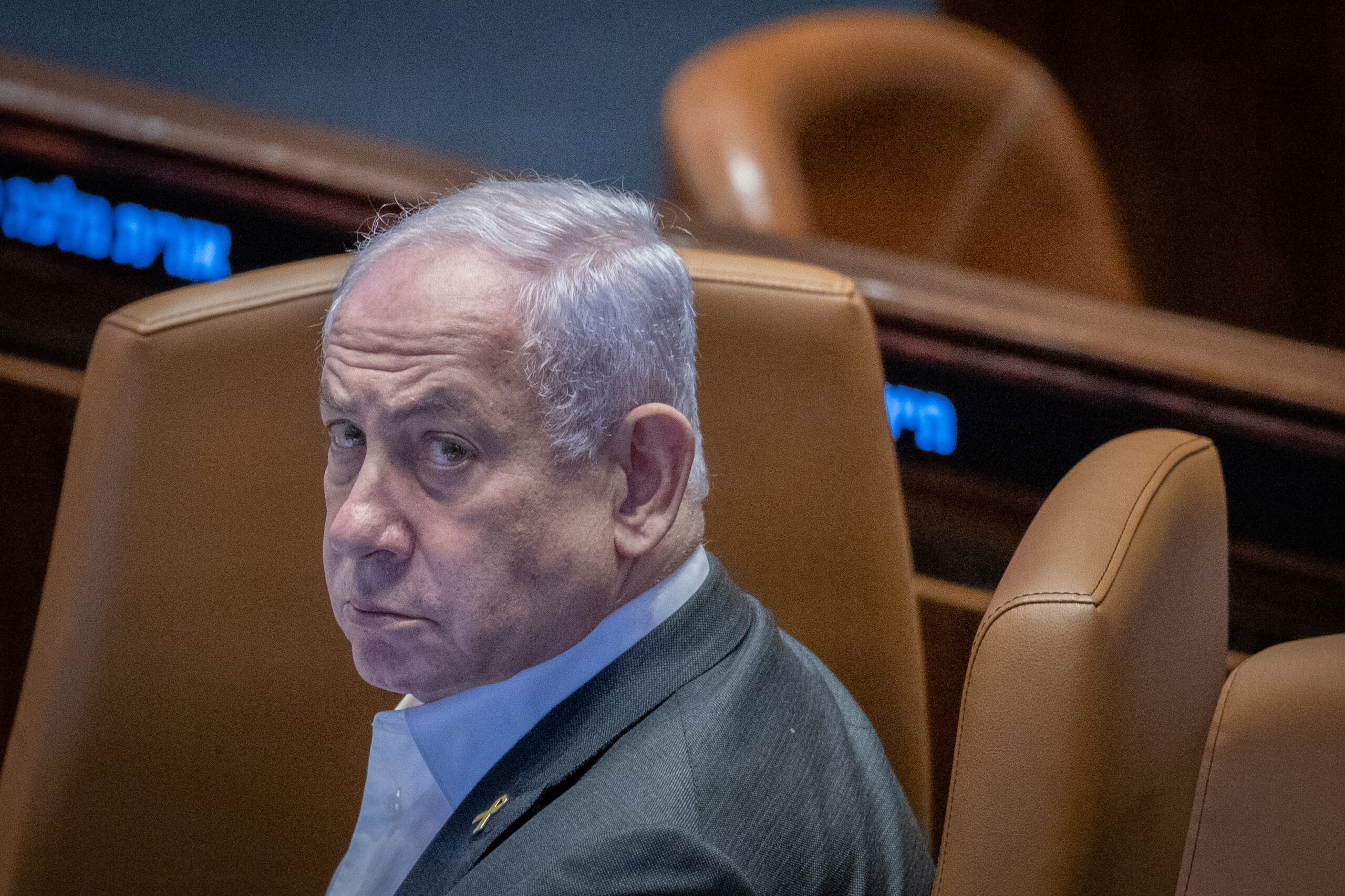 "נחש, מרוצצים את ראשו": בן 80 מאושם בהסתה חמורה נגד רה"מ