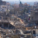 ישראל נסוגה מציר נצרים – העזתים חוזרים להרס רב