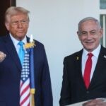 השמועות על פיצוץ היחסים: מה באמת קורה בין נתניהו לטראמפ?