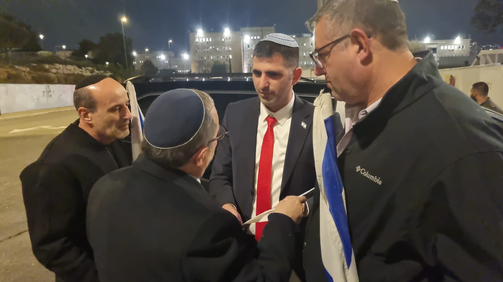 מול ישיבת הממשלה: משפחות שכולות דורשות לקדם את מתווה ההגירה