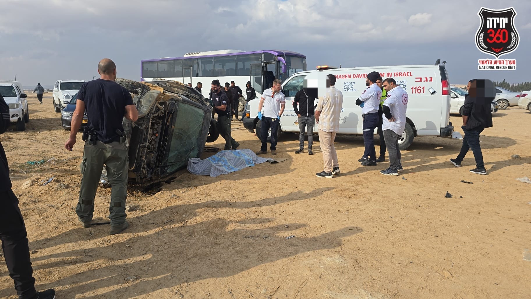 הקטל הכבישים: צעיר כבן 20 נהרג בהתהפכות רכב בנגב