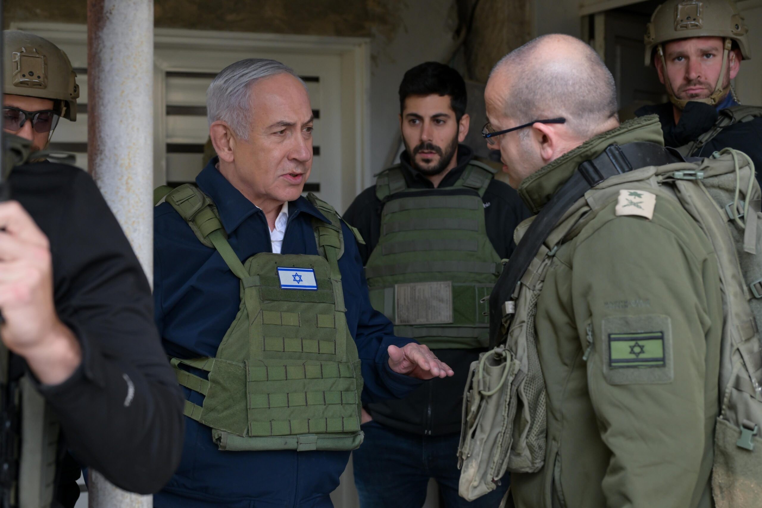 ביקורת חריפה בממשלה נגד רה"מ וכ"ץ: הגיע הזמן לעבור לשלב הבא