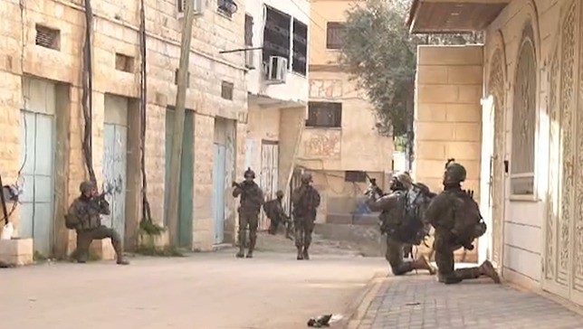 כוחותינו עצרו שני מחבלים שתקפו יהודים בבנימין | צפו בתיעוד