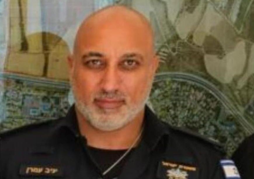 עצר בצד כדי לסייע: רס"ב יניב עמרן נהרג מפגיעת רכב ליד פ"ת