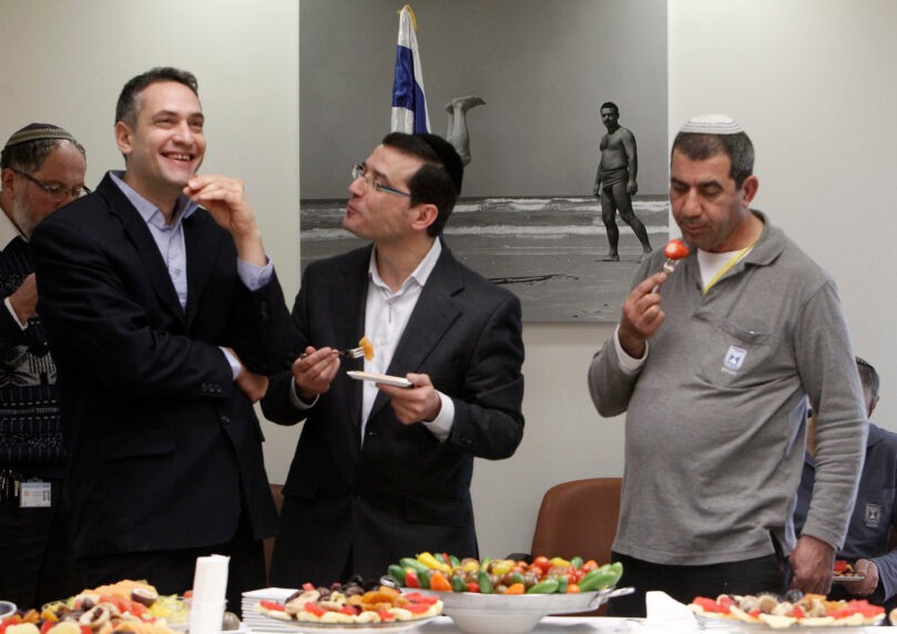 "טירוף": ח"כים התרעמו בוועדה על מחירי המזון בכנסת