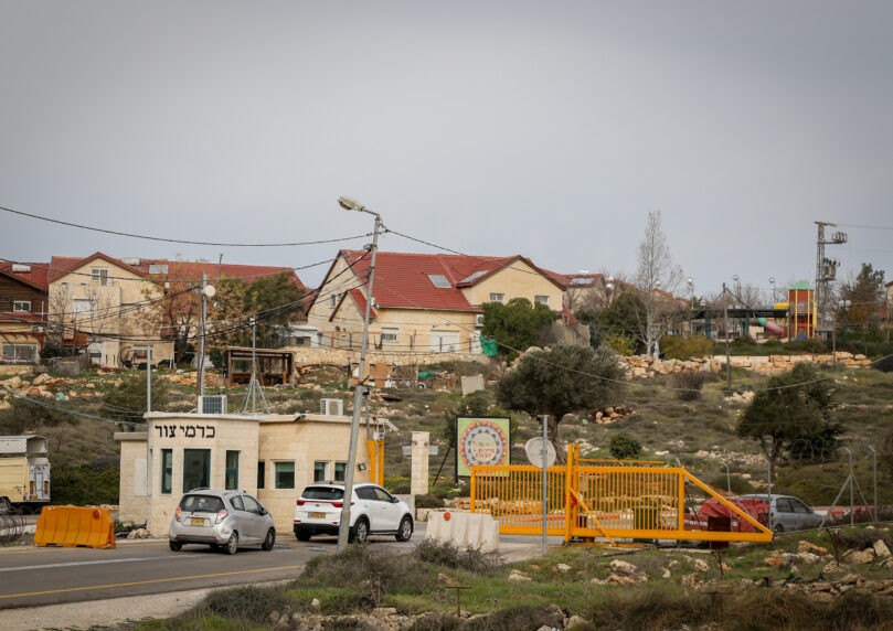 צה"ל: כוחותינו חיסלו שני מחבלים שהיו בדרכם לבצע פיגוע