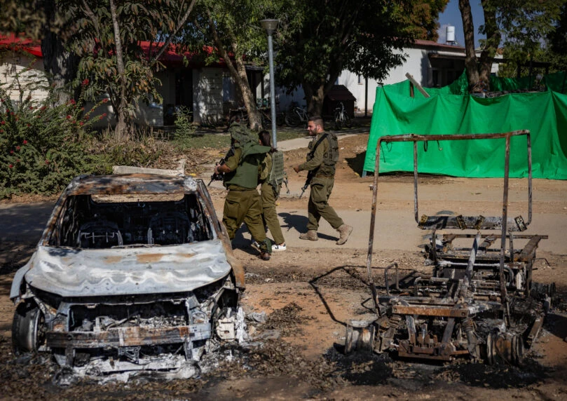 השבעה באוקטובר איננו השואה - ויש בכך נחמה גדולה // דעה