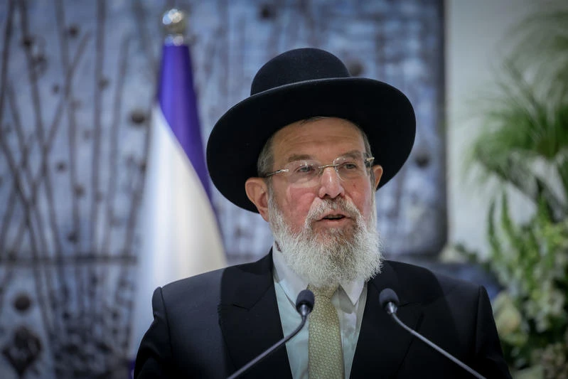 הרב הראשי בגינוי חריף: "לאלימות אין מקום במחאה"