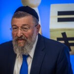 שר העבודה על העלאת שכר המינימום: "בשורה אדירה"