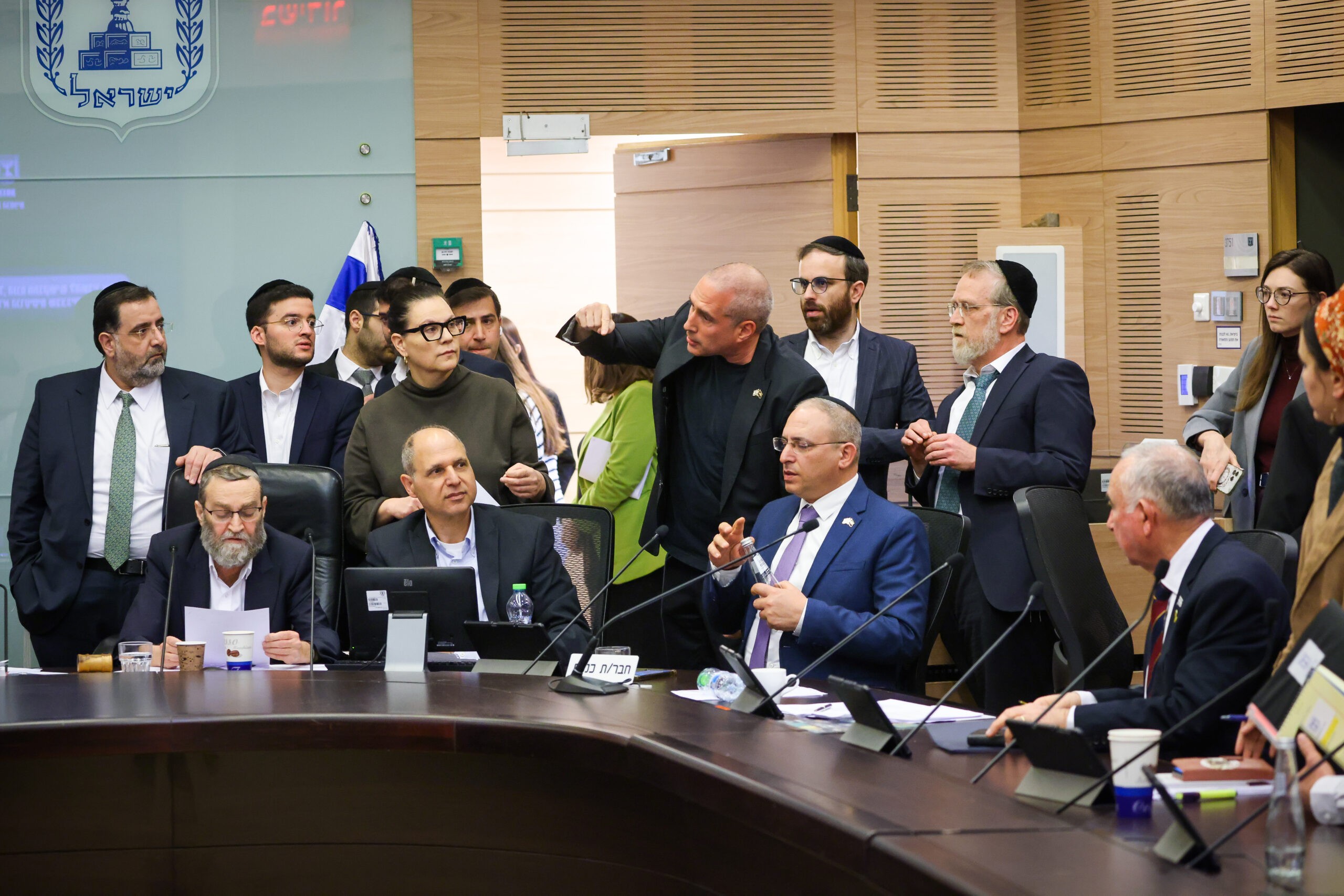 בשעת לילה מאוחרת זה מה שהשמיע הח"כ מהאופוזיציה בועדה