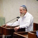 הח"כ שהפך להיות לשון המאזניים – והתנאים שהציב לנתניהו