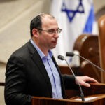 שעות לפני טיסתו: אוסטרליה ביטלה את הוויזה של ח"כ רוטמן