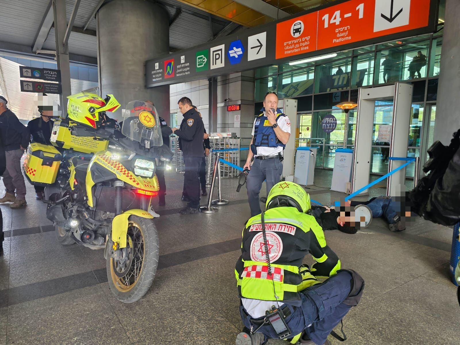 מחבל אחד ביצע את הפיגוע, החשוד שנמלט לא קשור לאירוע
