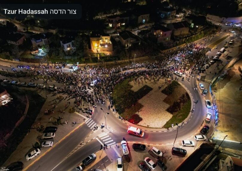 "זה לא הרגע שלי, זה הרגע של כולנו": אלי-ה כהן שב הביתה