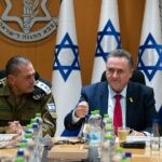 שר הביטחון הנחה את צה"ל להקרין לנוסעים את "סרטון הזוועות"
