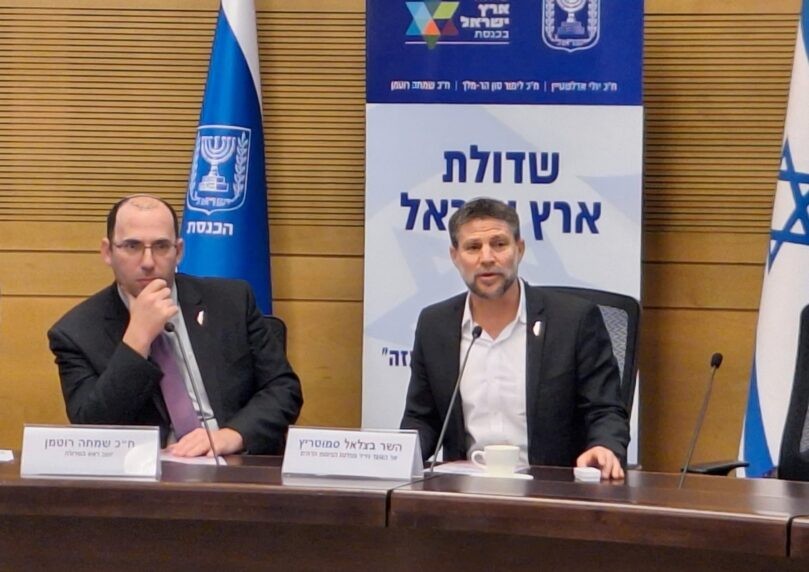 תוכנית ההגירה מהרצועה: "אם נוציא 5,000 ביום, זה ייקח שנה"