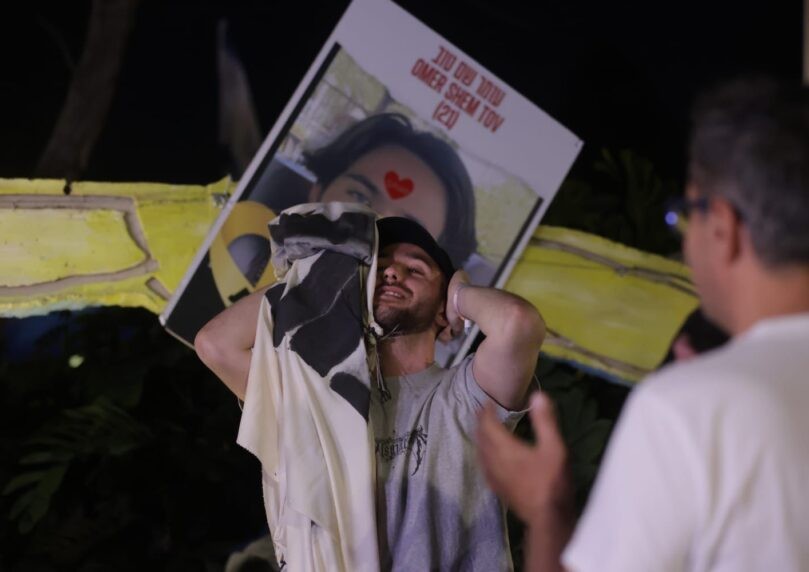 אור בלב הגיהינום: הנס של עומר שם טוב בשבי חמאס