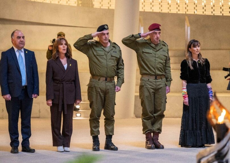 חילופי ראש המטה הכללי: הרצי הלוי ואייל זמיר ביקרו בהר הרצל