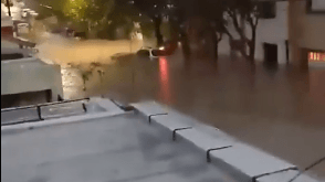 שיטפונות ענק בארגנטינה: תינוקות פונו מביה"ח, 13 נהרגו | צפו