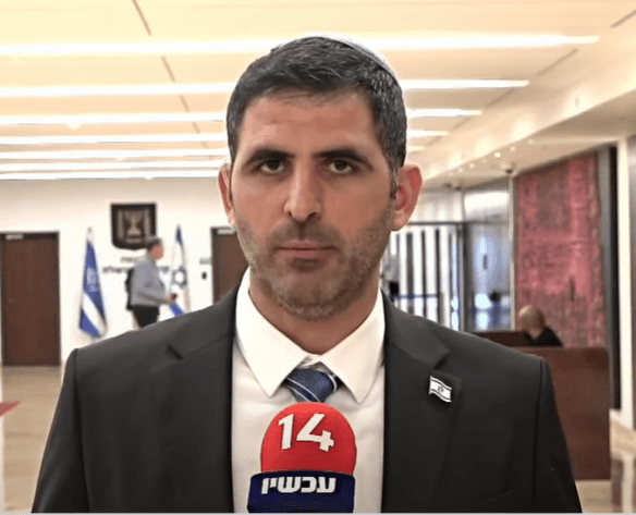 השר קרעי על רונן בר: "האדם שצריך להיות הכי שקול - כעת בלחץ"