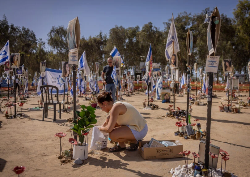 השכול השקוף: המשפחות שלא מקבלות במה - כי הן חושבות אחרת