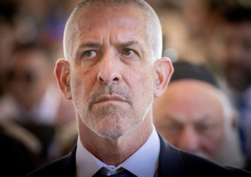 יו"ר ועדת המודיעין בסנאט: ארה"ב אינה יכולה לסמוך על רונן בר
