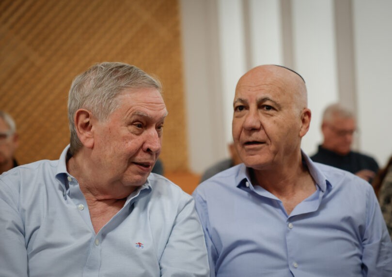 אלו בכירי מערכת הביטחון לשעבר שהגיעו לדיון בבג"צ